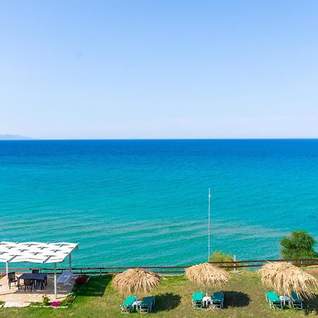 Baywatch Apartments On The Beach By "Elite" Amoudi Exteriör bild